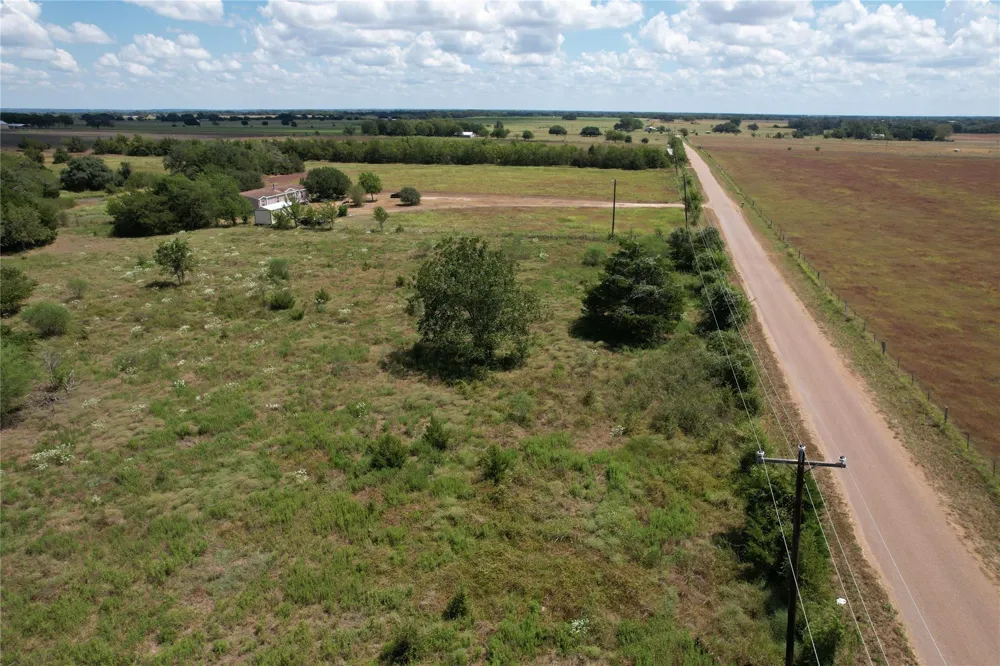 Peters Road Weimar, TX 78962