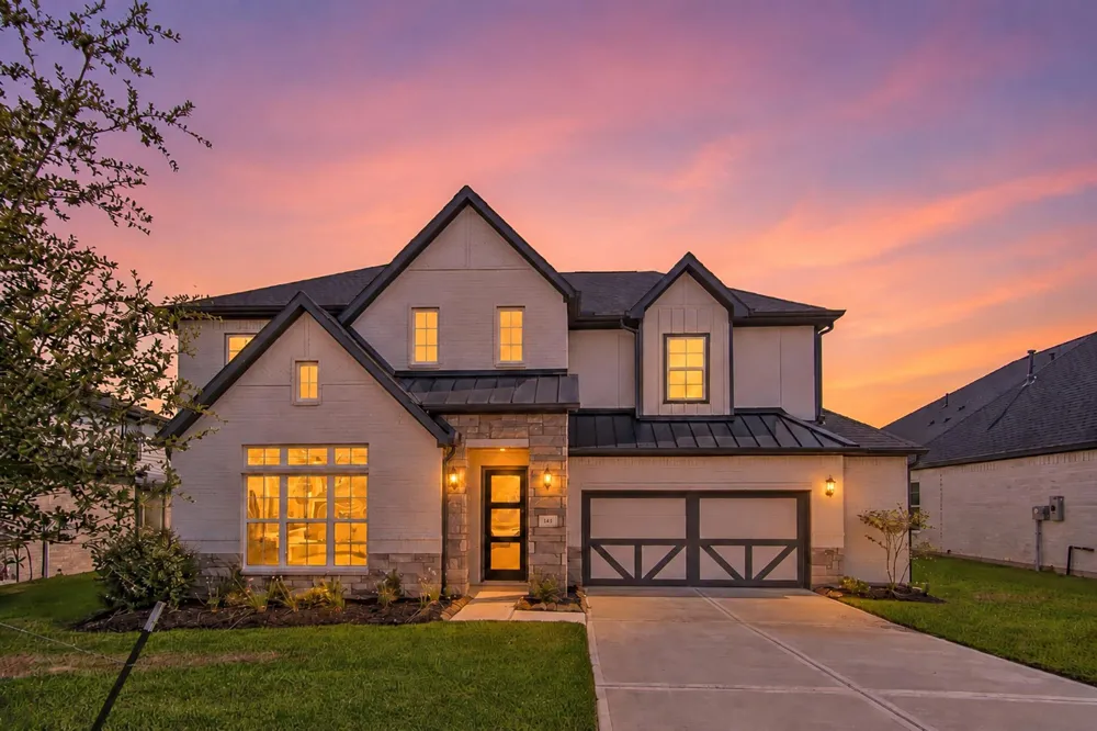 145 Peninsula Point Drive Montgomery, TX 77356