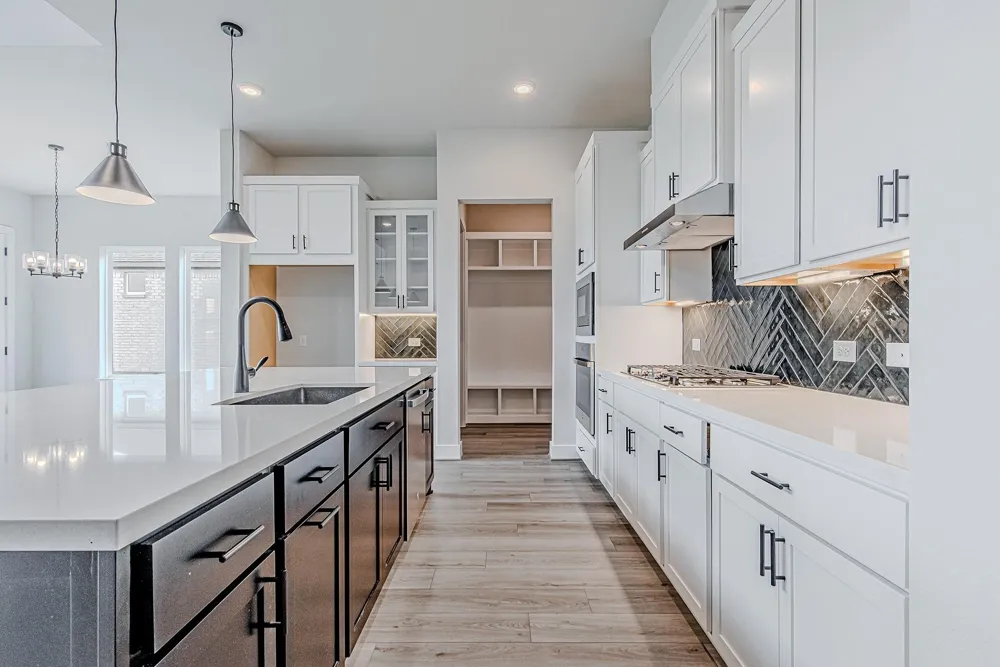 145 Peninsula Point Drive Montgomery, TX 77356