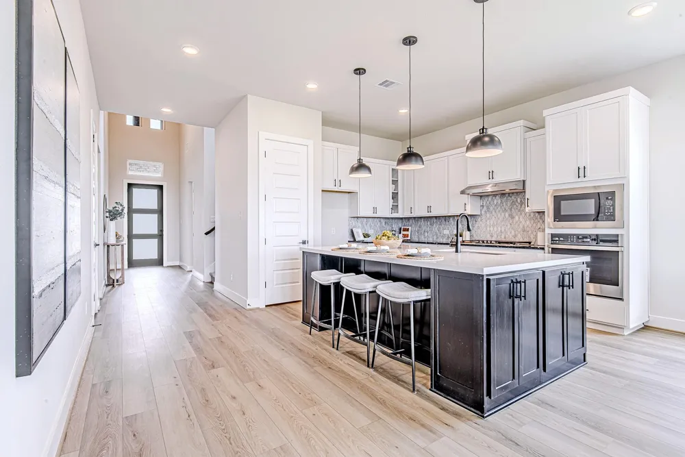 141 Peninsula Point Drive Montgomery, TX 77356