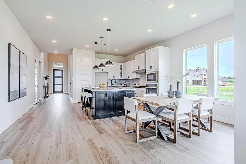 141 Peninsula Point Drive Montgomery, TX 77356