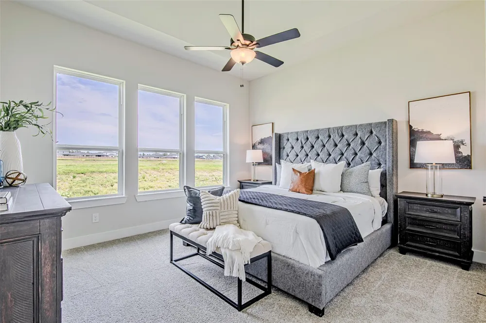 141 Peninsula Point Drive Montgomery, TX 77356