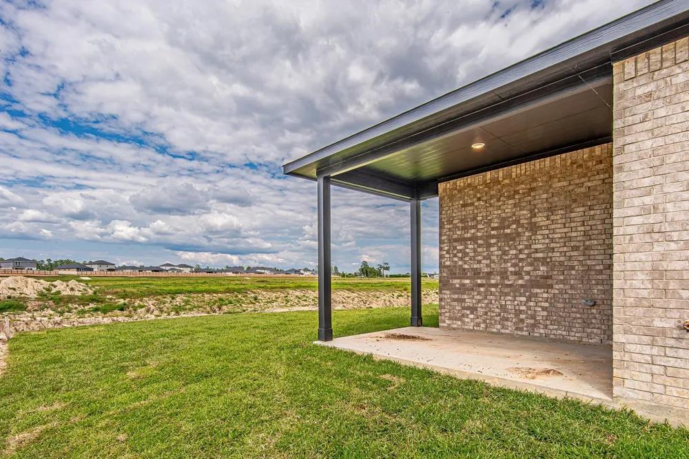 141 Peninsula Point Drive Montgomery, TX 77356