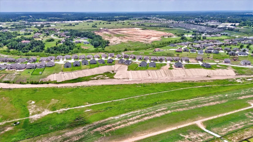 141 Peninsula Point Drive Montgomery, TX 77356