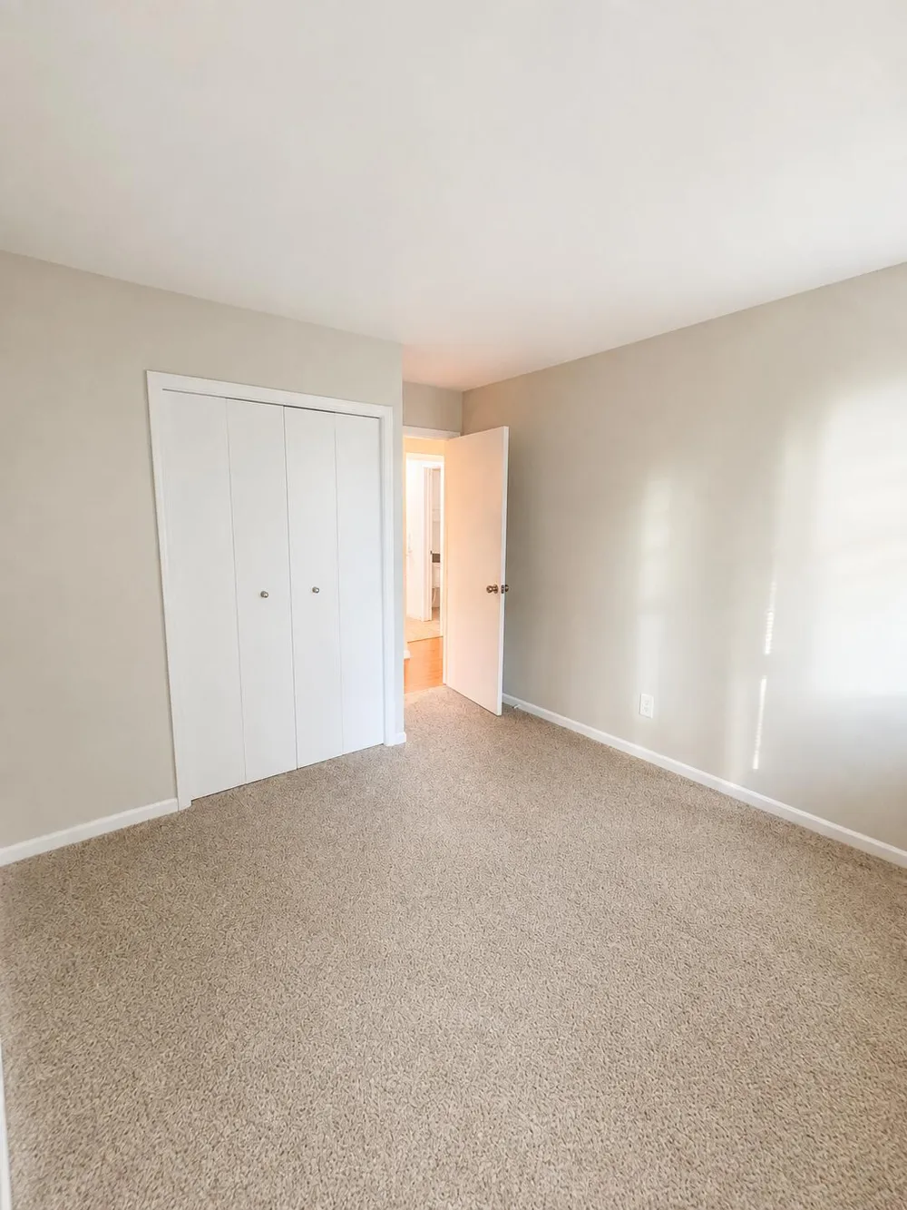 2006 Wealthy Street SE #104 Grand Rapids, MI 49506