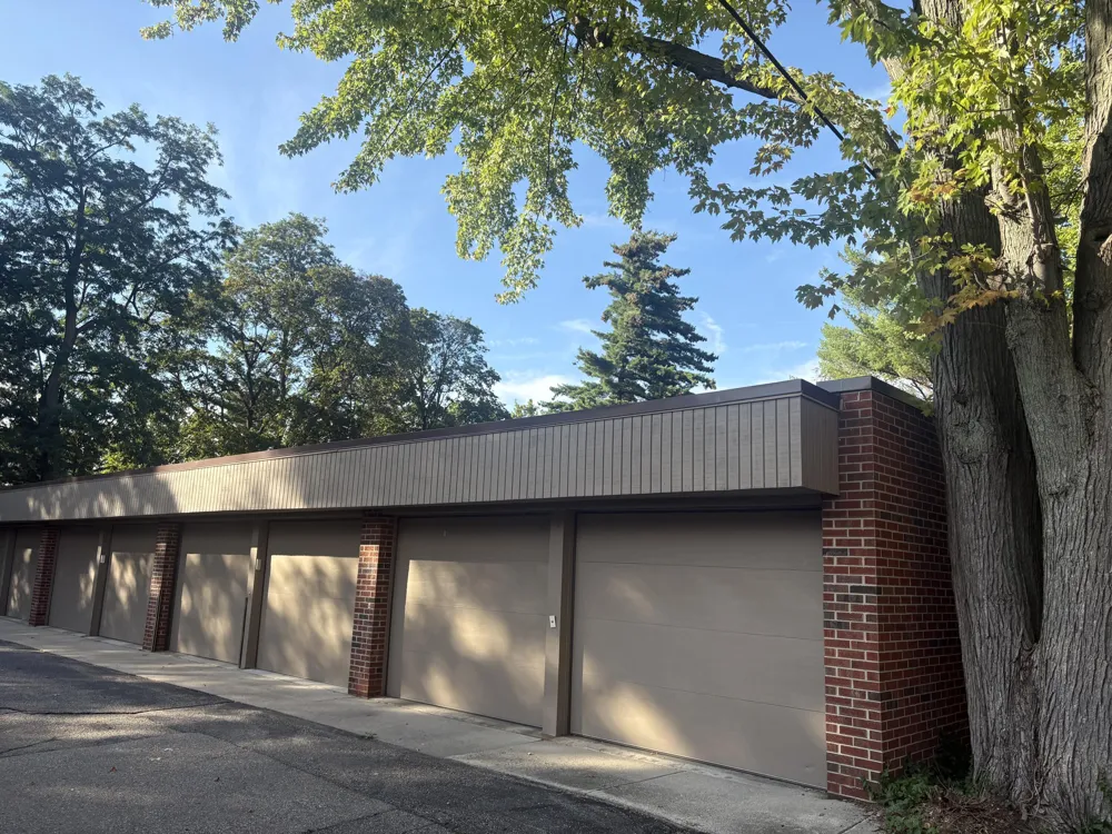 2006 Wealthy Street SE #104 Grand Rapids, MI 49506
