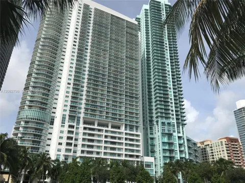 1800 Bayshore Dr #2204