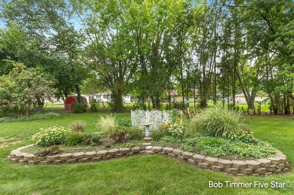 1300 Bauer Road Georgetown Charter Township, MI 49428