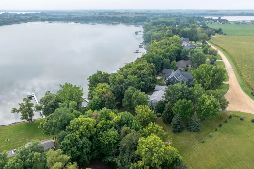142 Jacks Drive Madison Lake, MN 56063