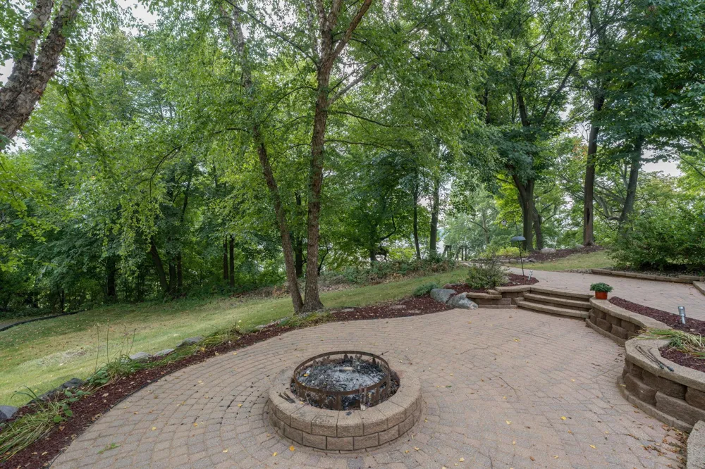 142 Jacks Drive Madison Lake, MN 56063