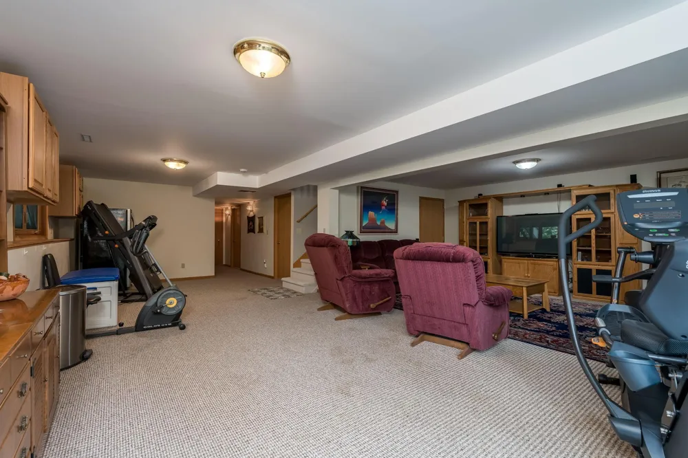 142 Jacks Drive Madison Lake, MN 56063