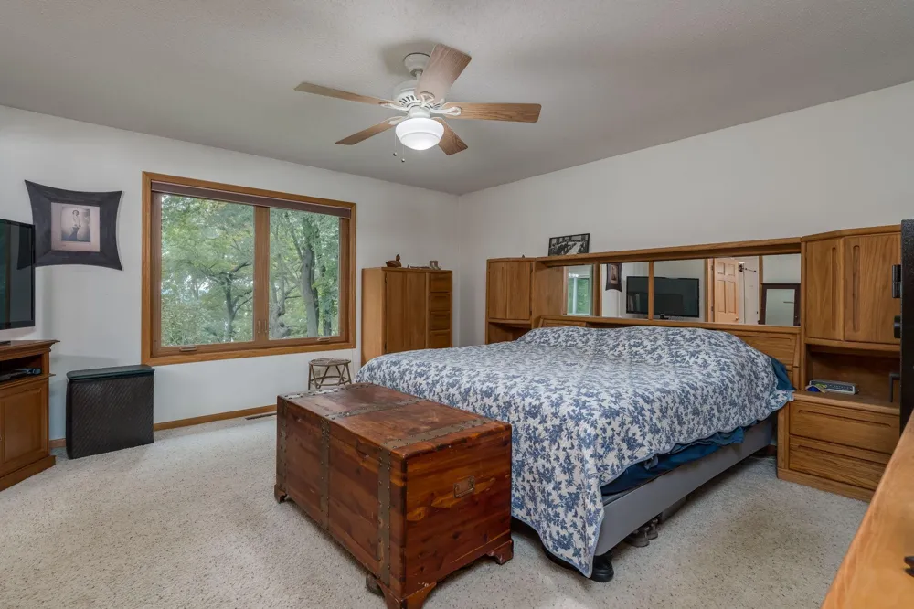 142 Jacks Drive Madison Lake, MN 56063