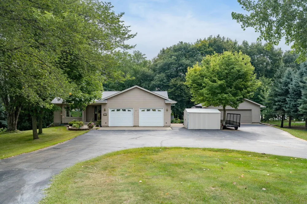 142 Jacks Drive Madison Lake, MN 56063
