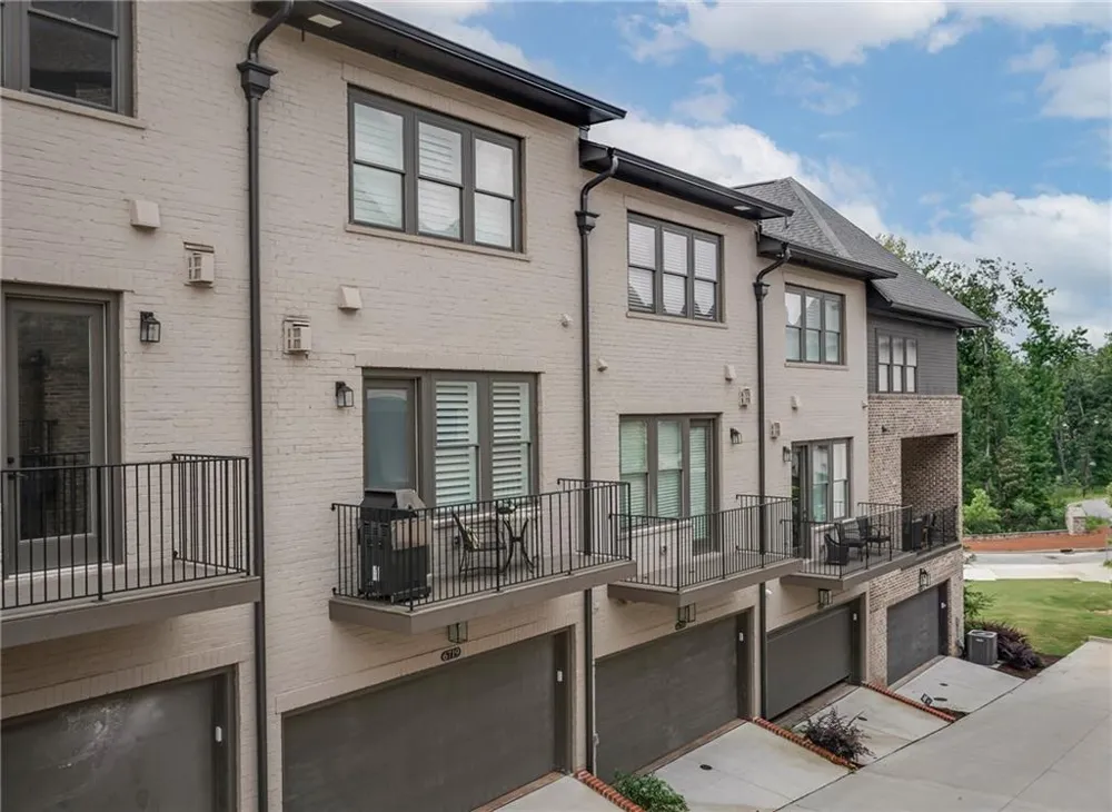 6719 Encore Boulevard Sandy Springs, GA 30328