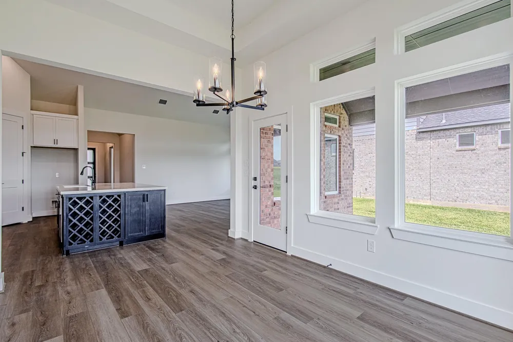 157 Peninsula Point Drive Montgomery, TX 77356