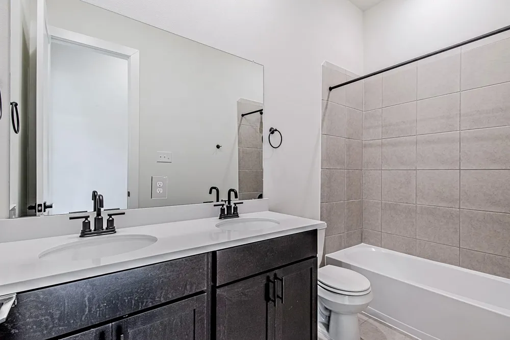 157 Peninsula Point Drive Montgomery, TX 77356