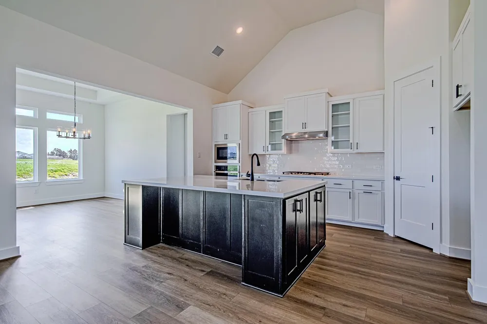 157 Peninsula Point Drive Montgomery, TX 77356
