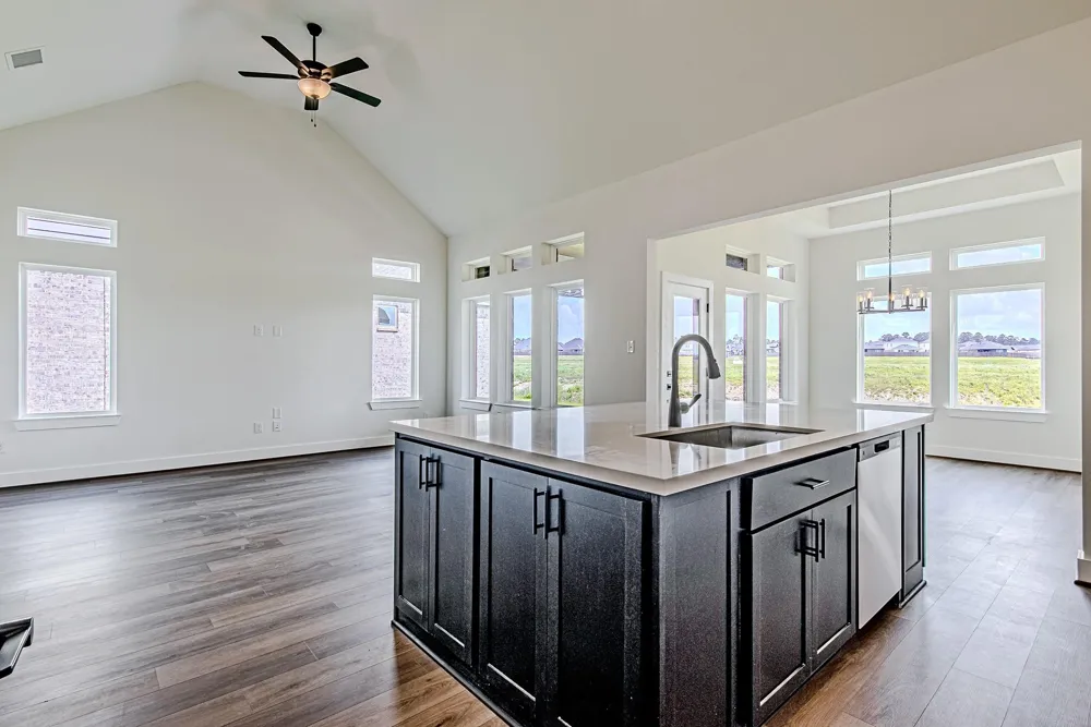 157 Peninsula Point Drive Montgomery, TX 77356