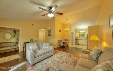 3 Quail Creek Drive