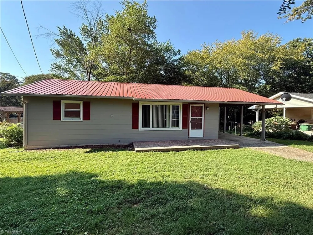 111 Arbor Street Boonville, NC 27011
