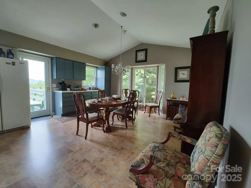 545 Summit Road Tryon, NC 28782