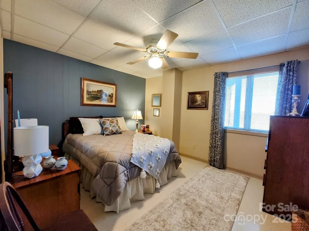 545 Summit Road Tryon, NC 28782