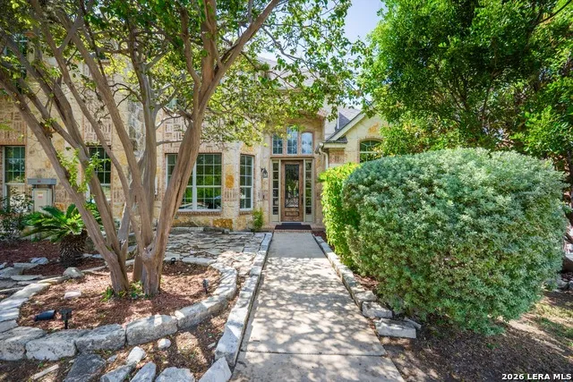 13035 Walking Horse San Antonio, TX 78023