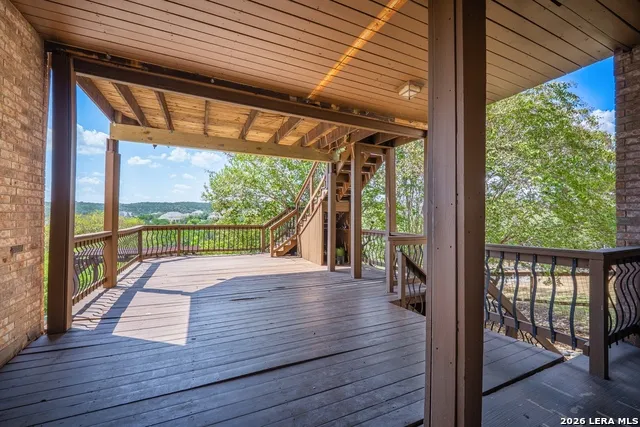 13035 Walking Horse San Antonio, TX 78023