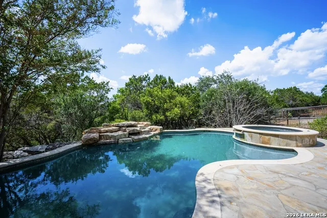 13035 Walking Horse San Antonio, TX 78023