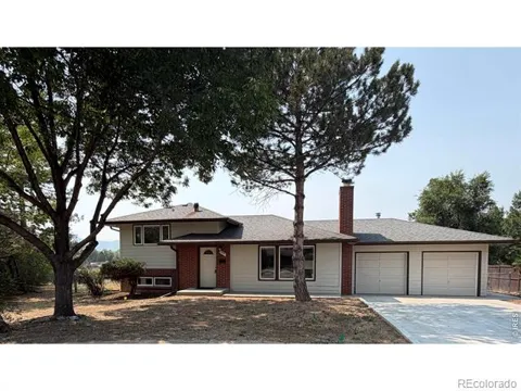 1925 S Crestmore Court