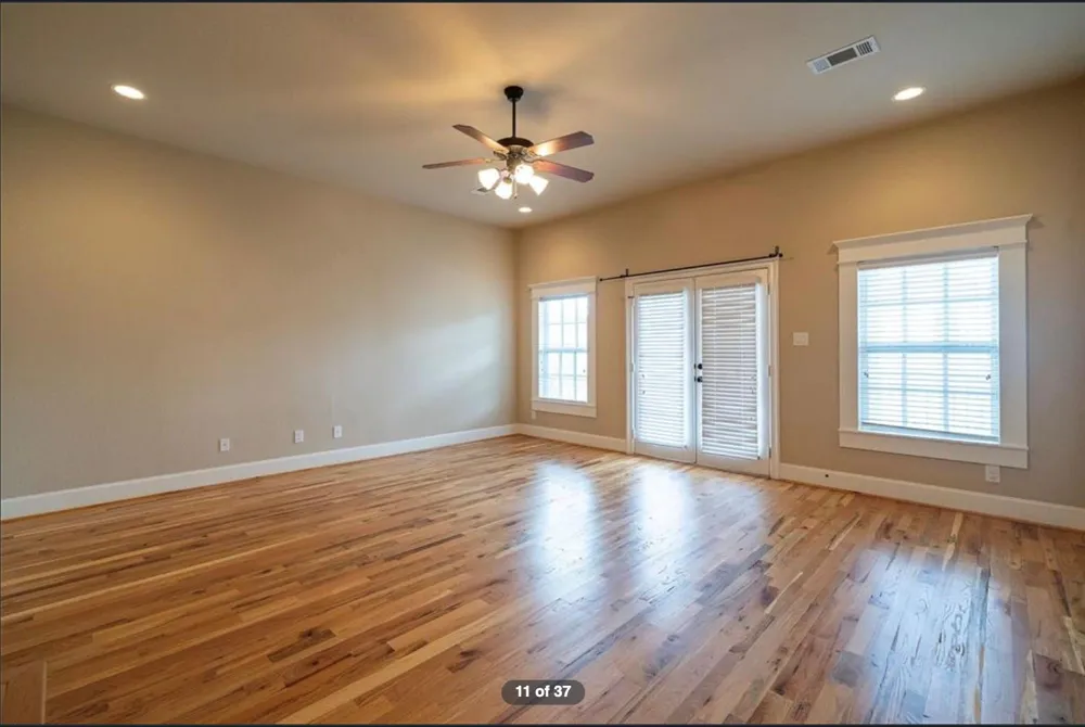 5523 Kansas Street Houston, TX 77007