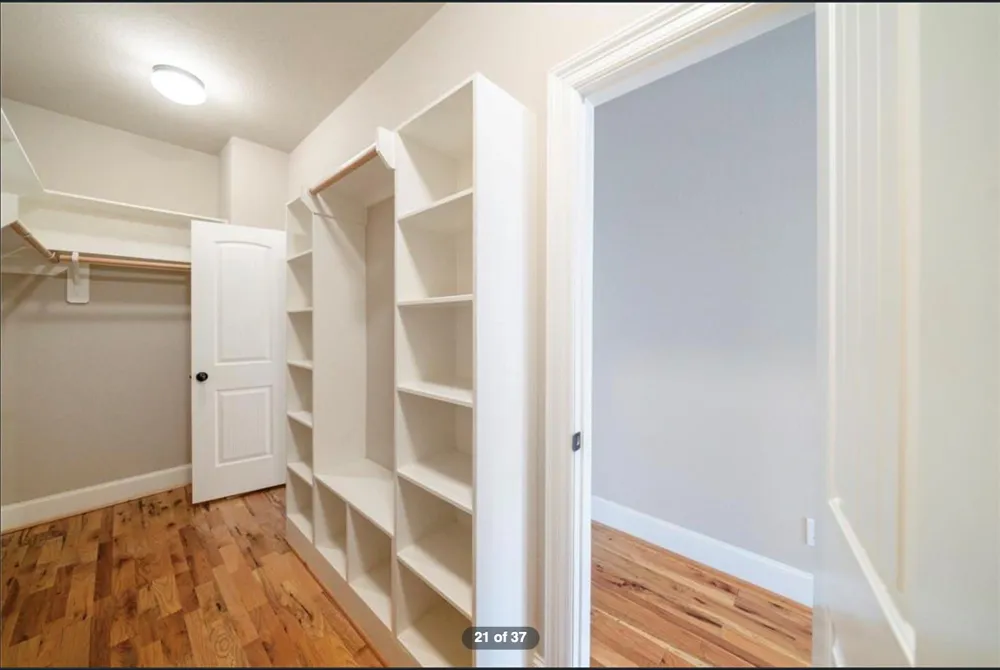 5523 Kansas Street Houston, TX 77007