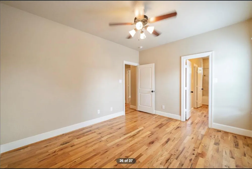 5523 Kansas Street Houston, TX 77007