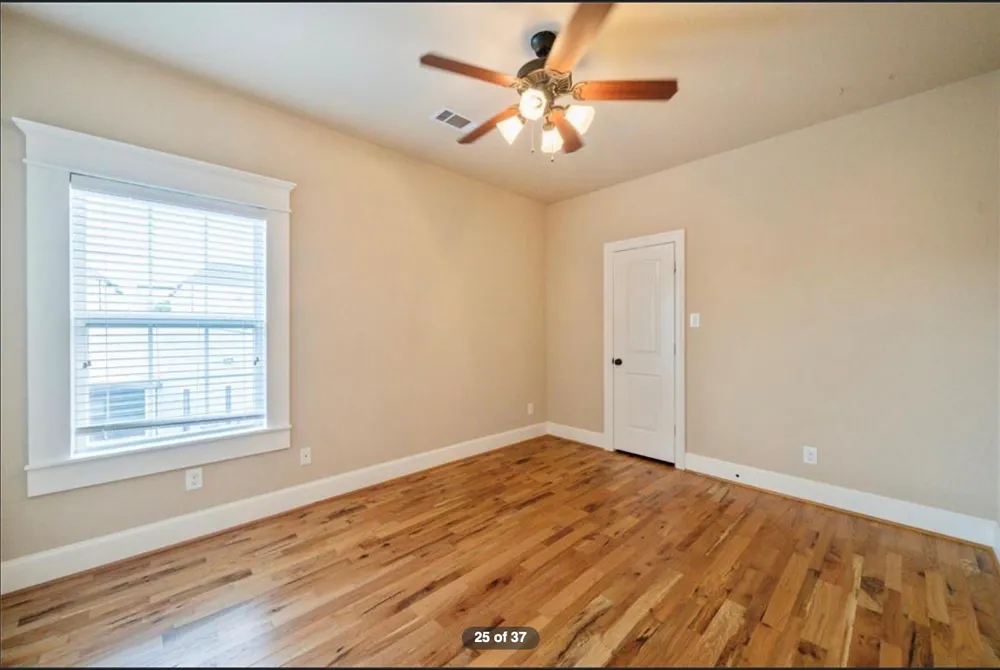5523 Kansas Street Houston, TX 77007