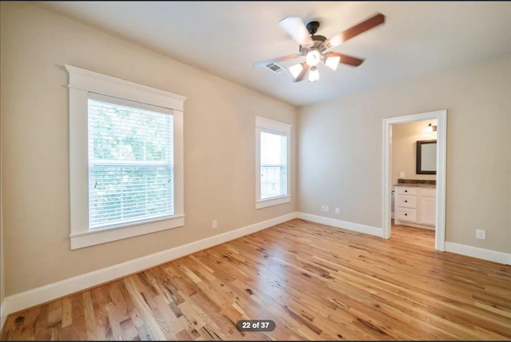 5523 Kansas Street Houston, TX 77007