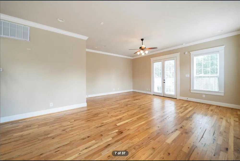 5523 Kansas Street Houston, TX 77007