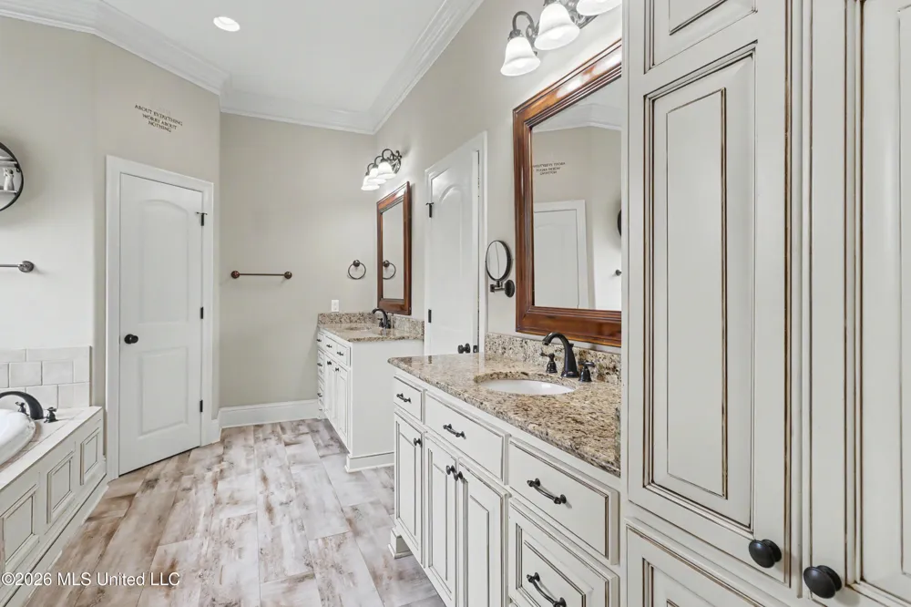 3408 Oakleigh Circle Ocean Springs, MS 39564