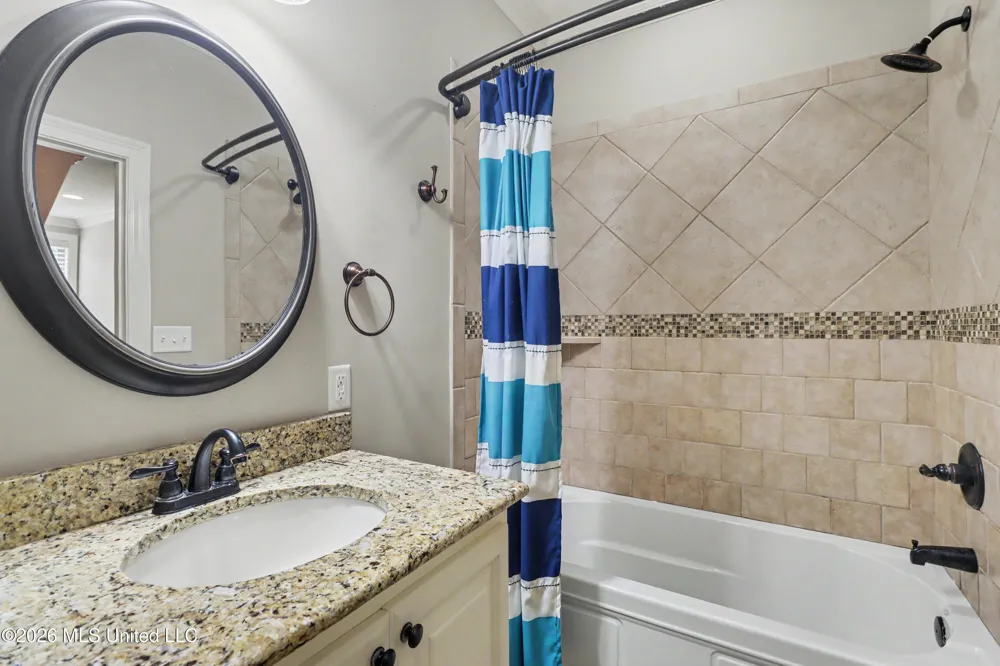 3408 Oakleigh Circle Ocean Springs, MS 39564