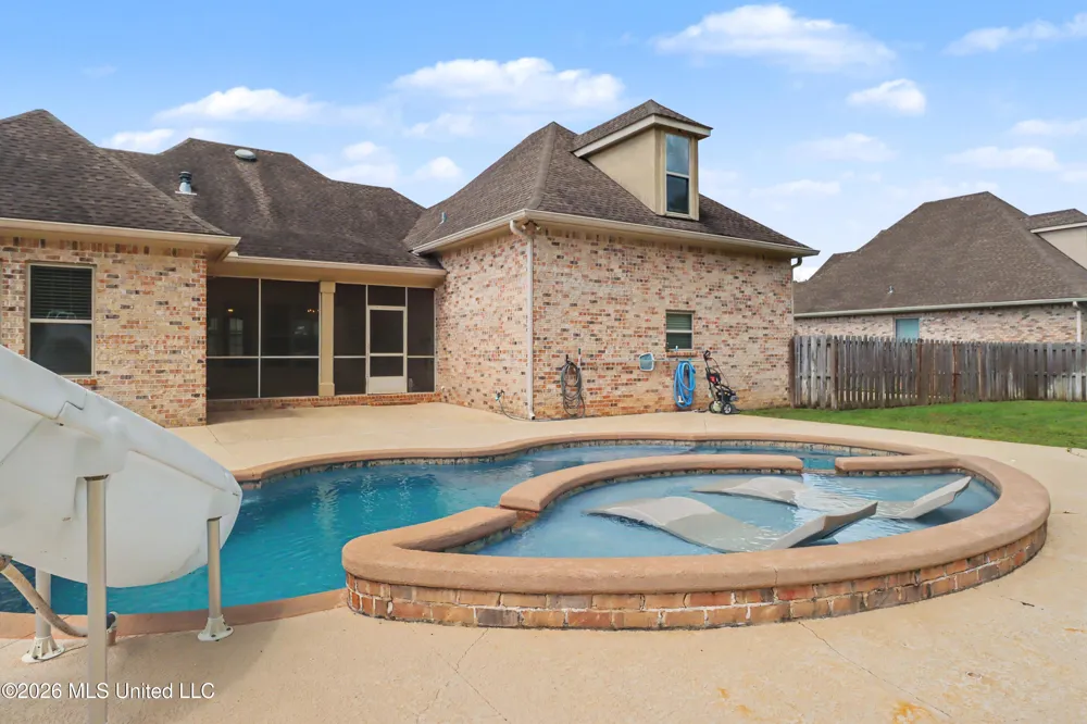 3408 Oakleigh Circle Ocean Springs, MS 39564