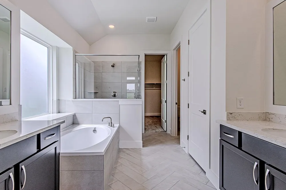 161 Peninsula Point Drive Montgomery, TX 77356