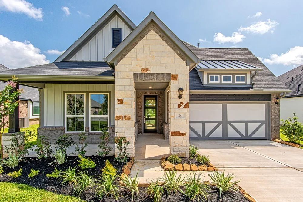 161 Peninsula Point Drive Montgomery, TX 77356