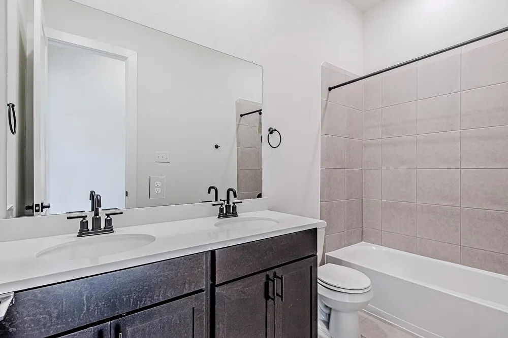 161 Peninsula Point Drive Montgomery, TX 77356