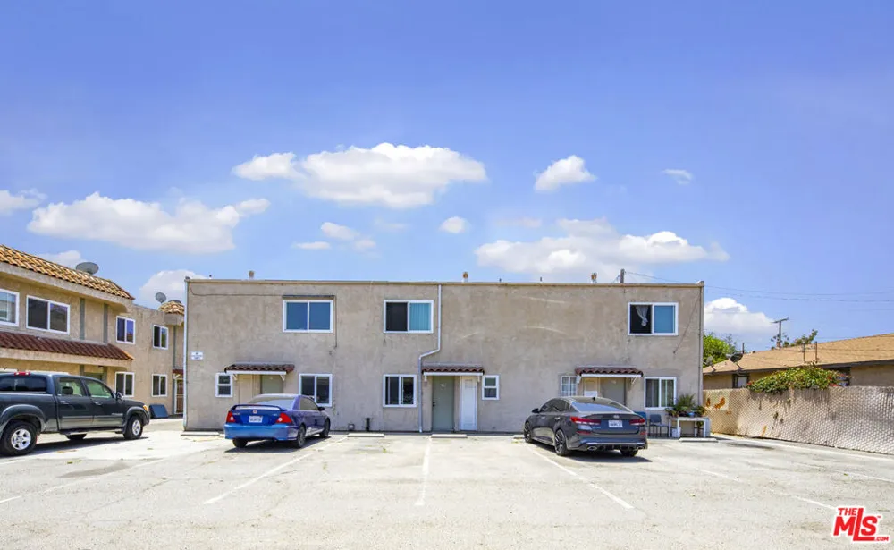 401 W Ramona Street Ventura, CA 93001