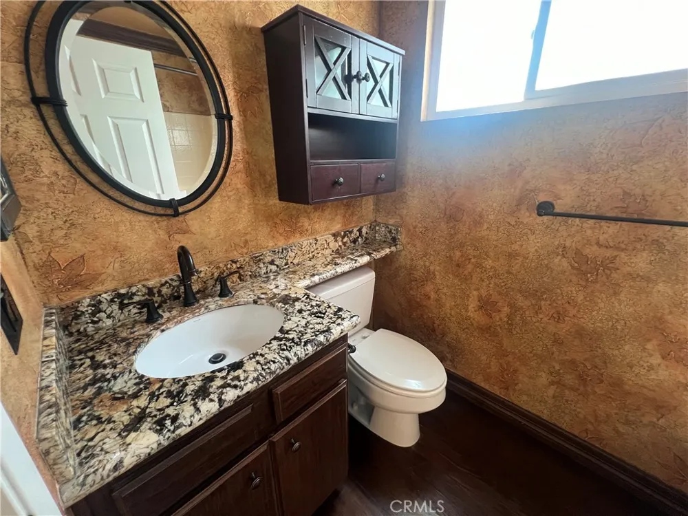 70 Meadowood Aliso Viejo, CA 92656