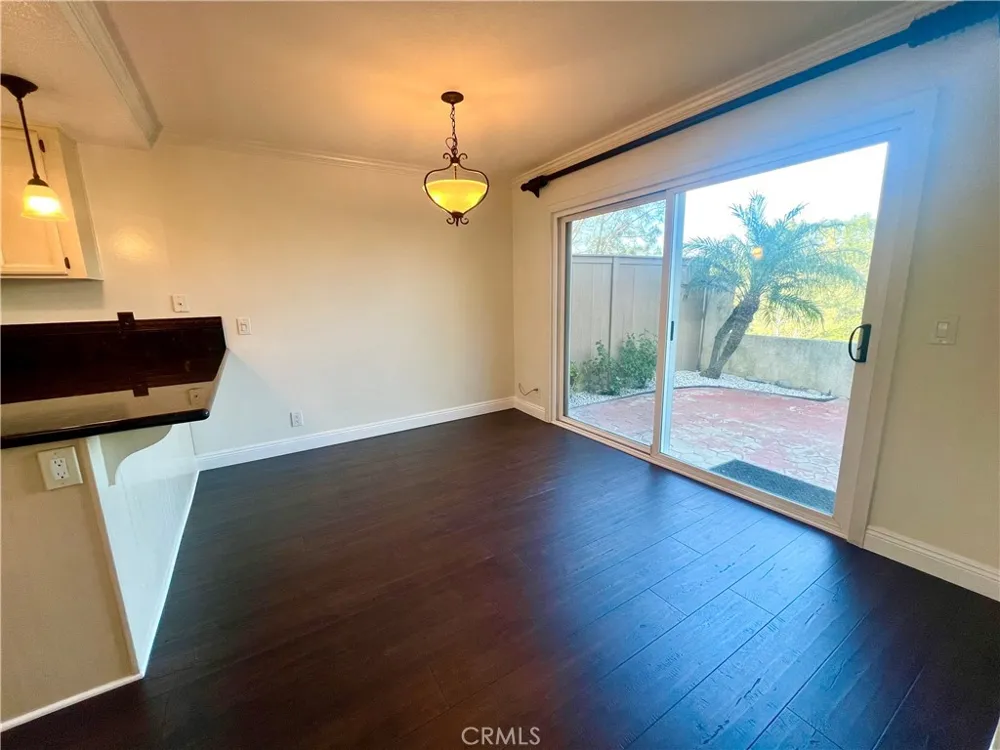 70 Meadowood Aliso Viejo, CA 92656