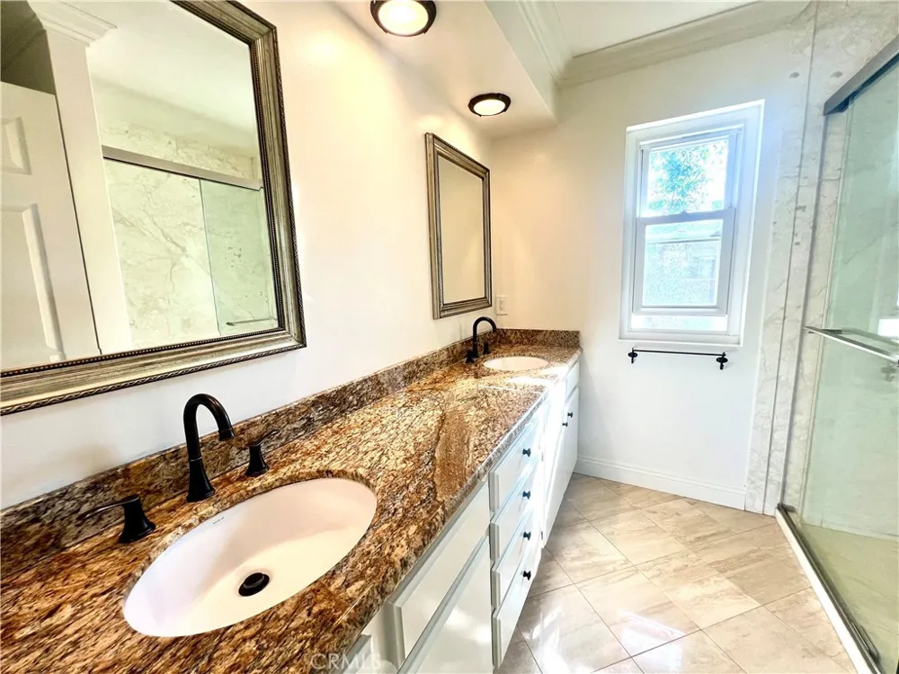 70 Meadowood Aliso Viejo, CA 92656
