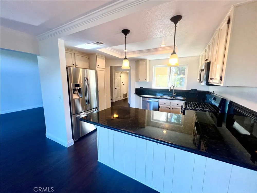 70 Meadowood Aliso Viejo, CA 92656