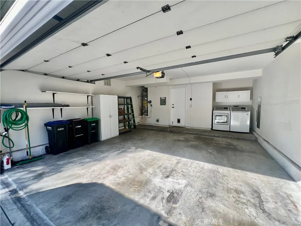 70 Meadowood Aliso Viejo, CA 92656