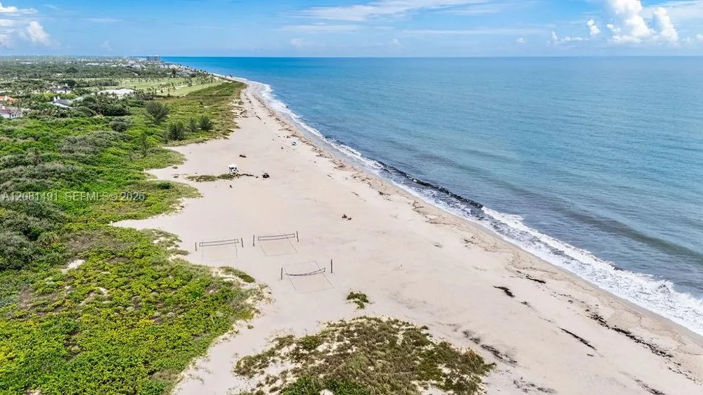 900 Jasmine Ln #105A Vero Beach, FL 32963
