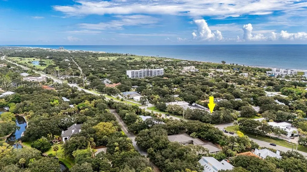 900 Jasmine Ln #105A Vero Beach, FL 32963